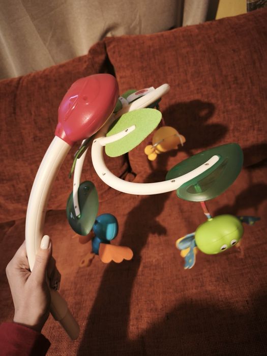 Активна гимнастика, музикална въртележка за кошара и други