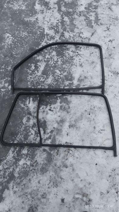 Резинки стекл гольф 3 универсал