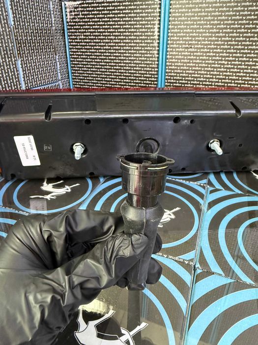 Фонарь задний (правый) 12В