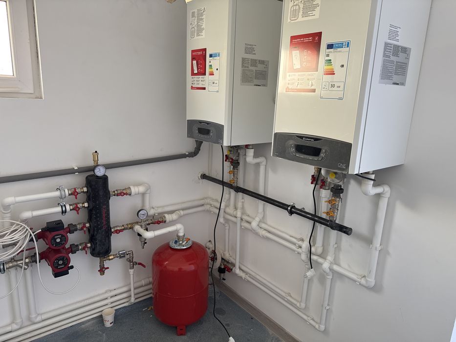 Inchiriez cladire de birouri , gradinită  , afterschool