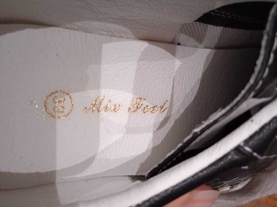 Маратонки Mix Feel 39 номер