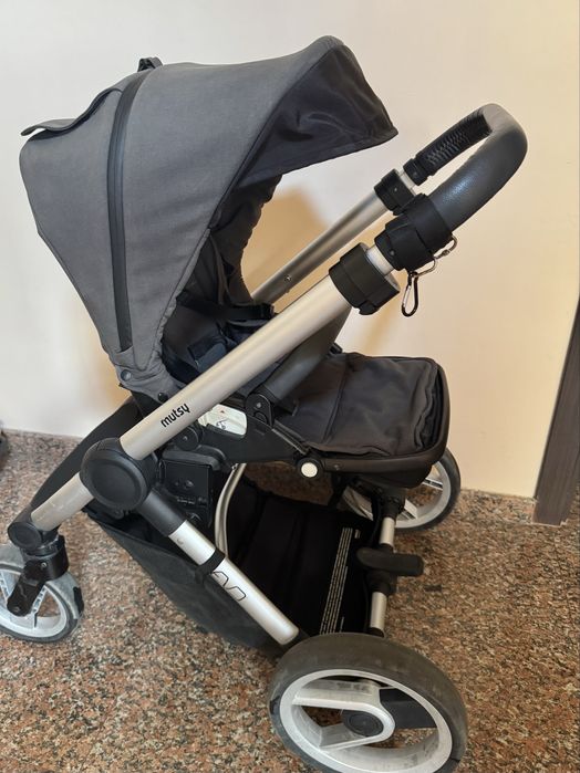 Mutsy Evo Bold Deep Grey летен и зимен кош