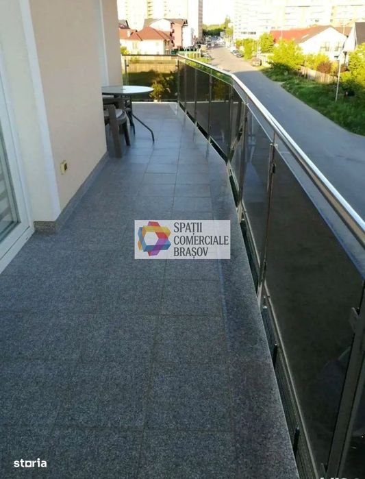 Apartament cu doua camere, zona Tractorul - Coresi, bloc tip vila, 71