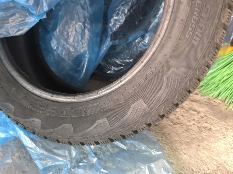 Продам зимнюю резину