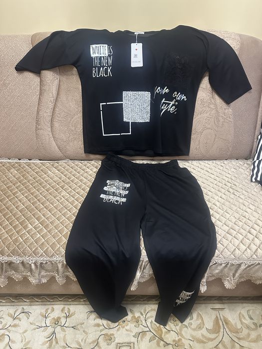 Брючный костюм фирмы Darkwin