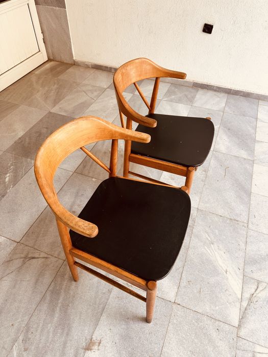 Винтидж столове в стил Hans Wegner / Mid-Century – комплект 2 бр.