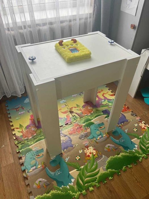 Парта - Стол для сборки Lego