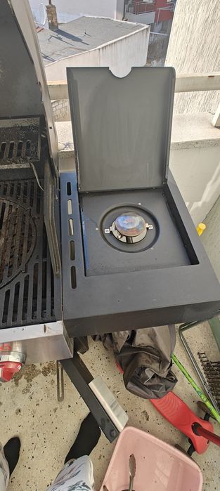 Газово барбекю Enders Boston Pro 4 KR Turbo II Gas Grill