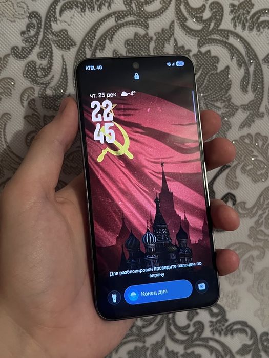 Продам Samsung s24.