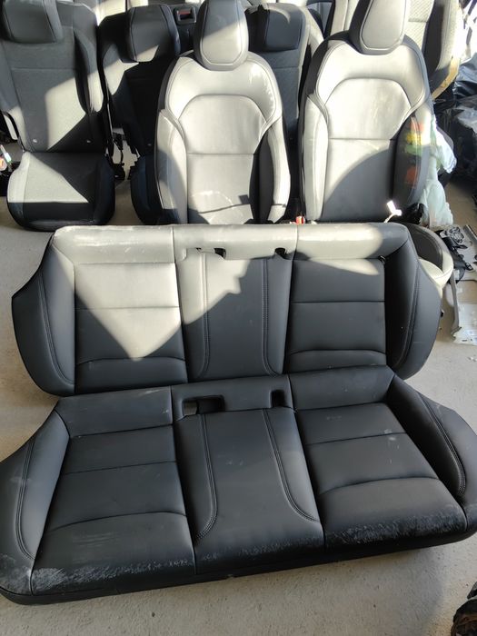 Седалки за Tesla 3 Highland / Тесла 3 2024г