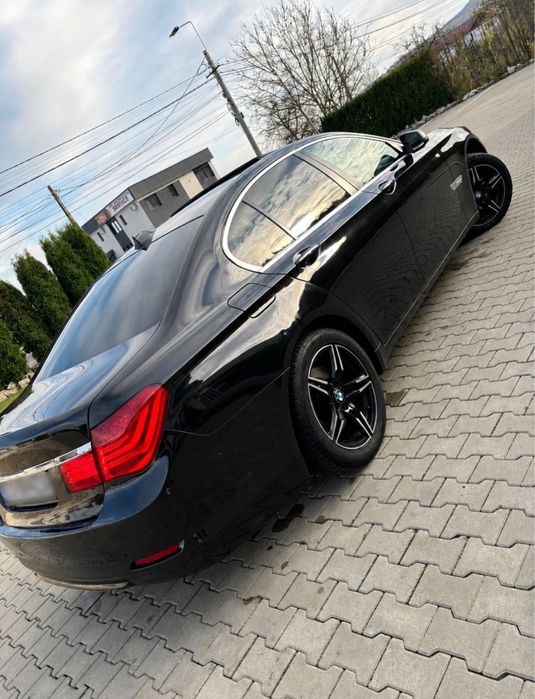 BMW 7 Series 0 — imagine 3