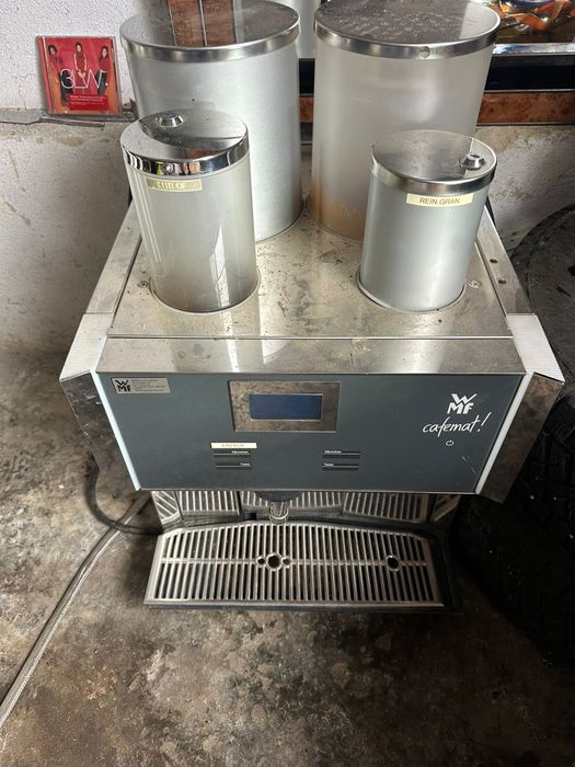WMF трифазна кафемашина