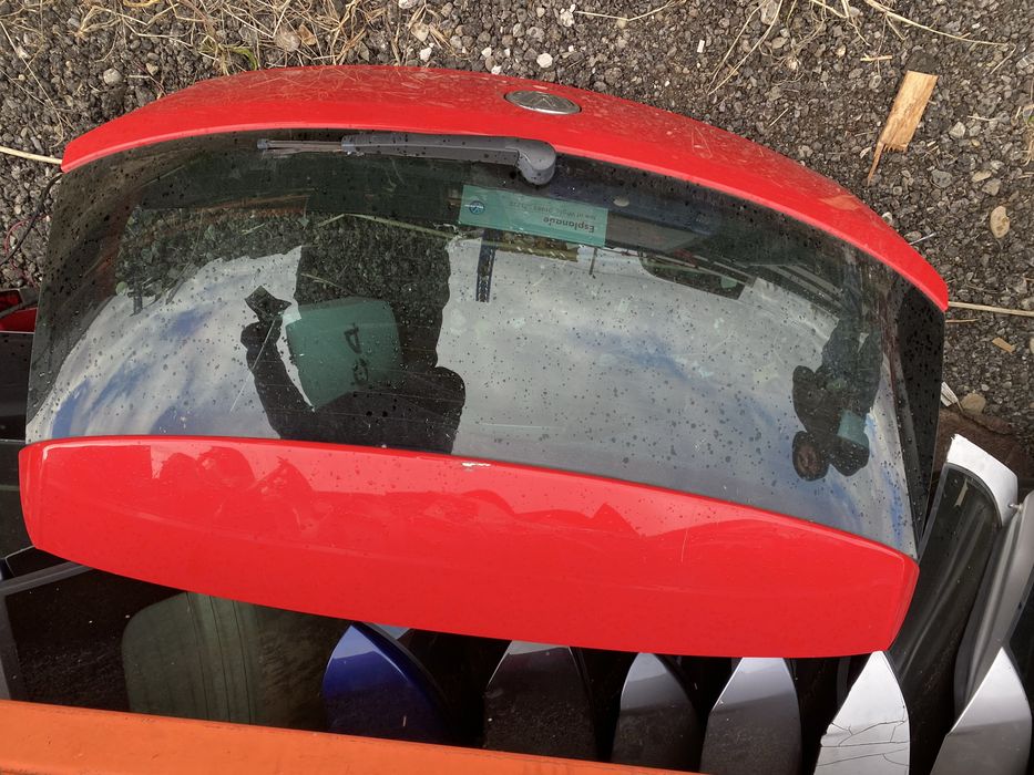 Haion /portbagaj Vw Polo 6R 2010 rosu