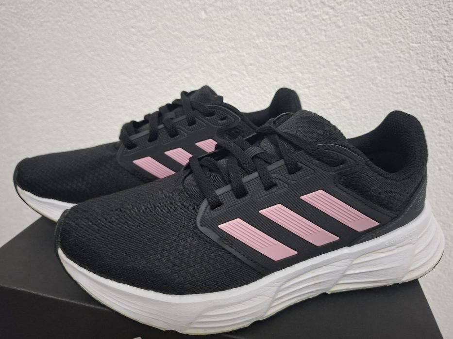 Маратонки Adidas