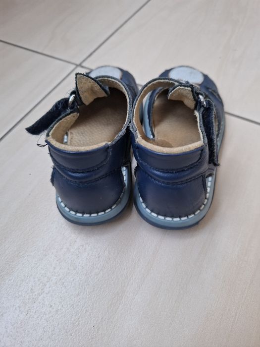 Sandale piele cu talonete - nr 22