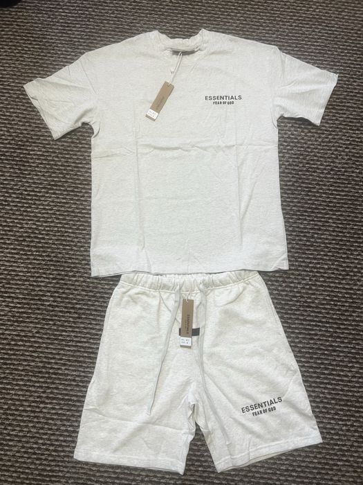 Compleu essentials fear of god