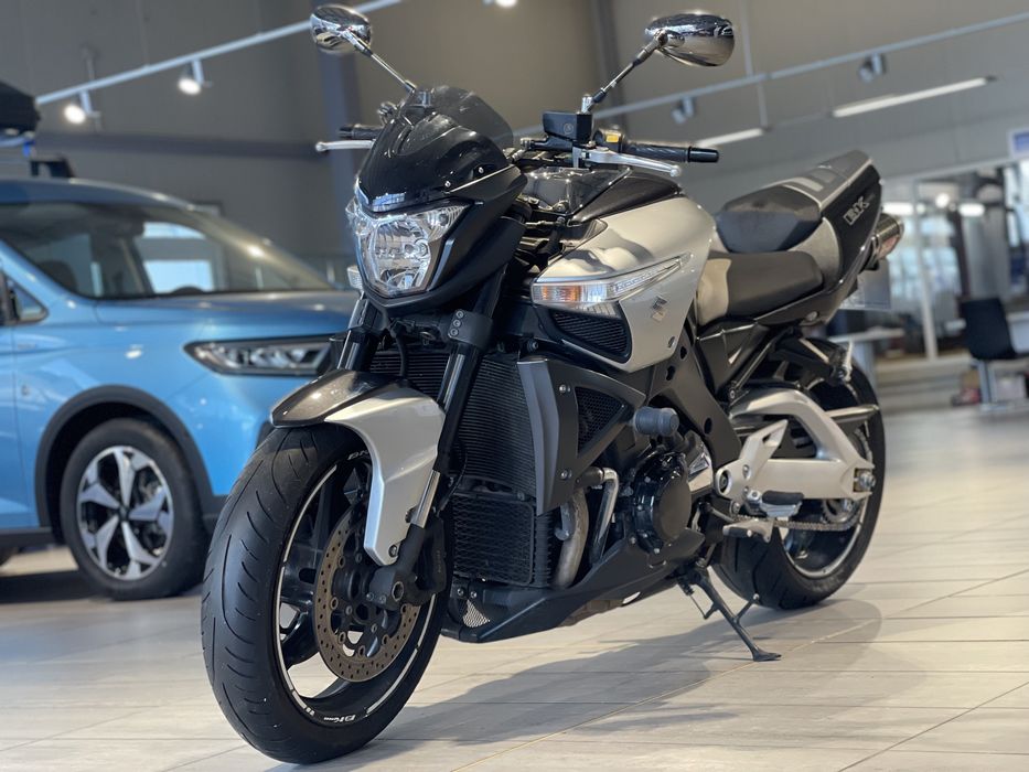 Suzuki B-King GSX 1300