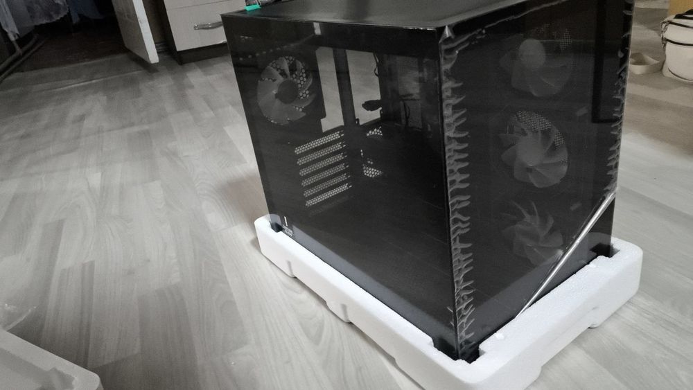 Блок питания и корпус