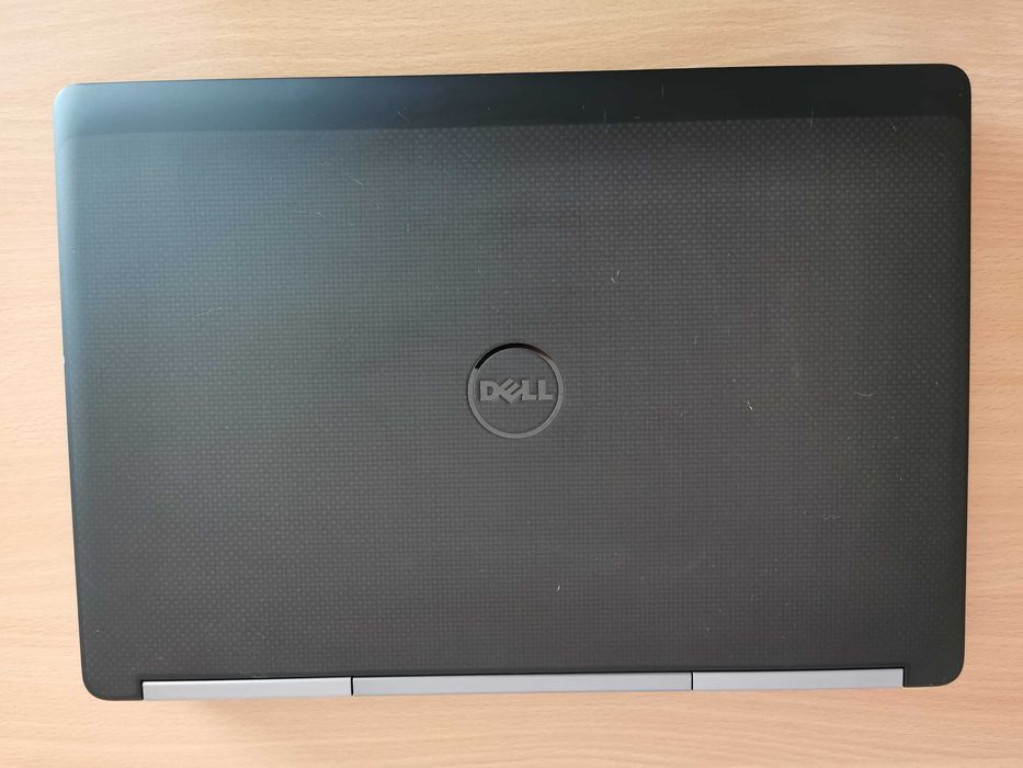 Dell Precision 7520, 15.6" 1920x1080, i7-6820HQ