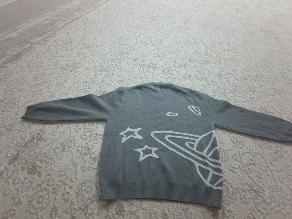 Толстовка Broken planet