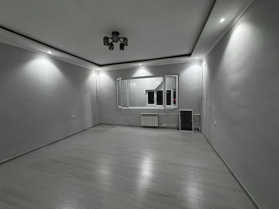 Чорсу гулобод , 2- комнатная- Без Маклер