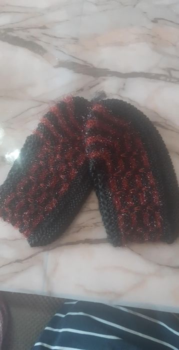 Различни дамски родопски терлици