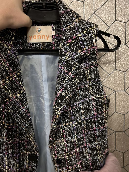 Костюм с юбкой для девочек