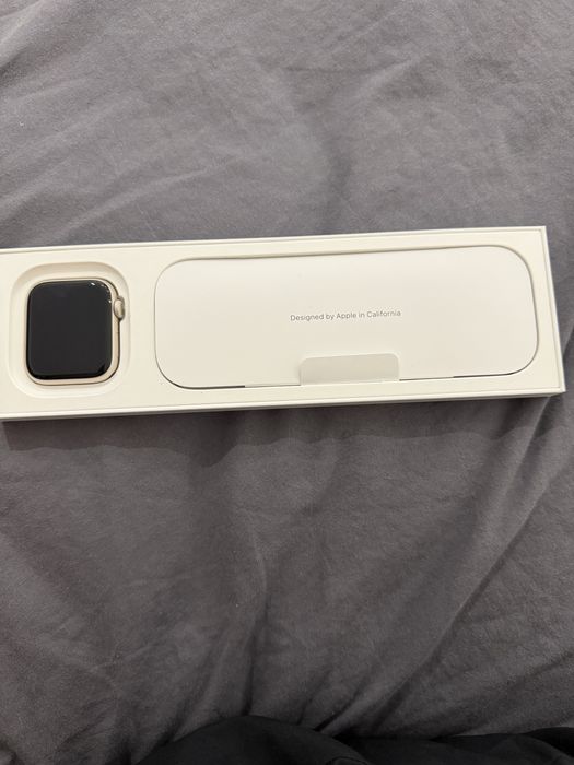 AppleWatch SE3 Al Starlight + Cellular