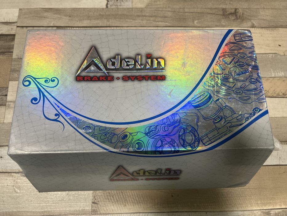 Помпа за съединител Adelin за мотор