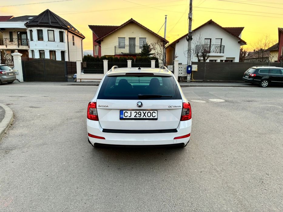 Skoda Octavia 1.2 benzina