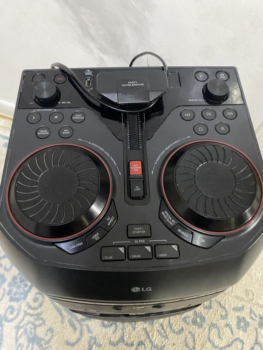 Калонка LG музыкальный б/у