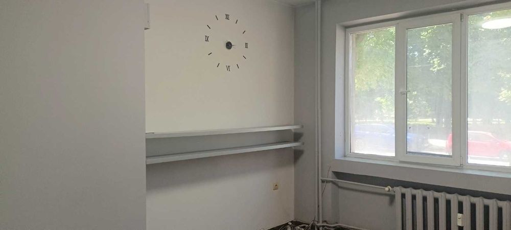 Дава се под наем Офис в София, Център - 47 кв.м за 440 € - Снимка #2