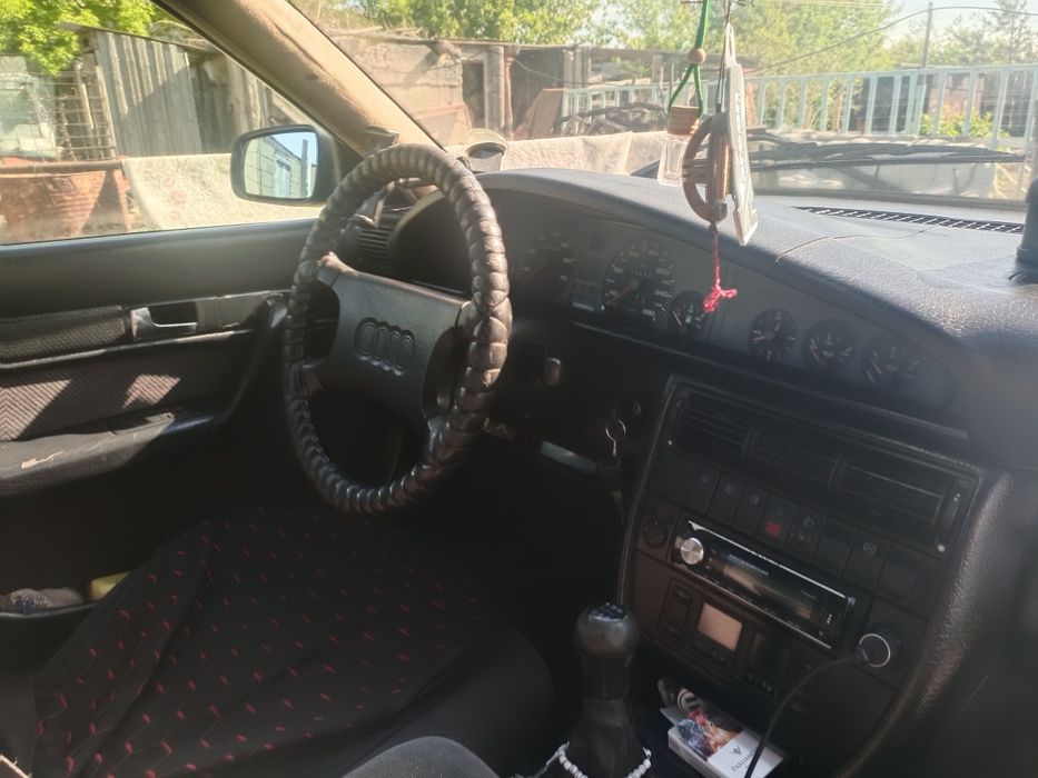 Продам Ауди 100 с4