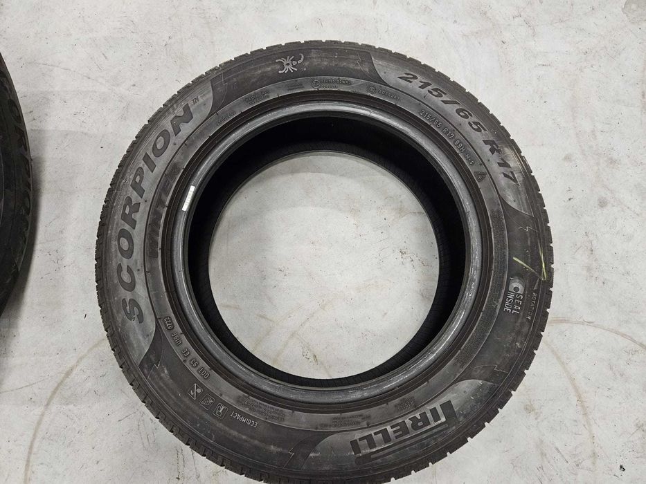2 Anvelope de IARNA 215.65.17 'Pirelli' [dot 2022]; stare buna
