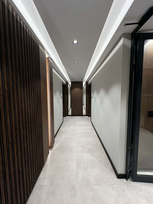 От собственик: тристаен апартамент в луксозна сграда – кв. Надежда 2