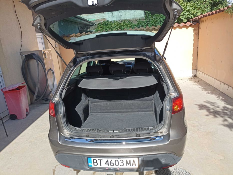 Fiat Croma 1.8L 5MT FWD