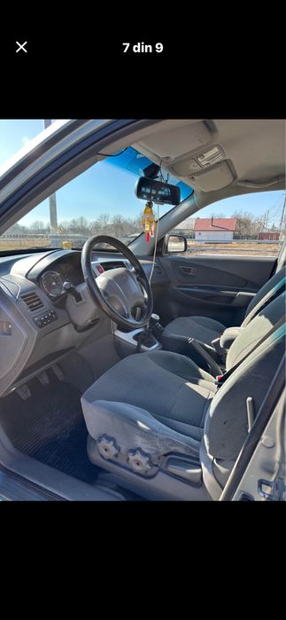 Vând  schimb cu rulota Tucson jm 2006 4x4 , itp si asigurare valabile