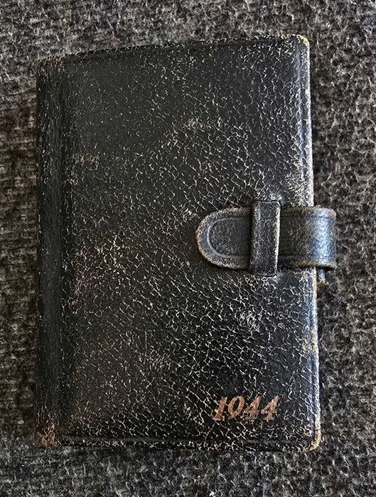 Agendă vintage - editată de Editura Cartea Romaneasca în 1943 pentru anul 1944 -