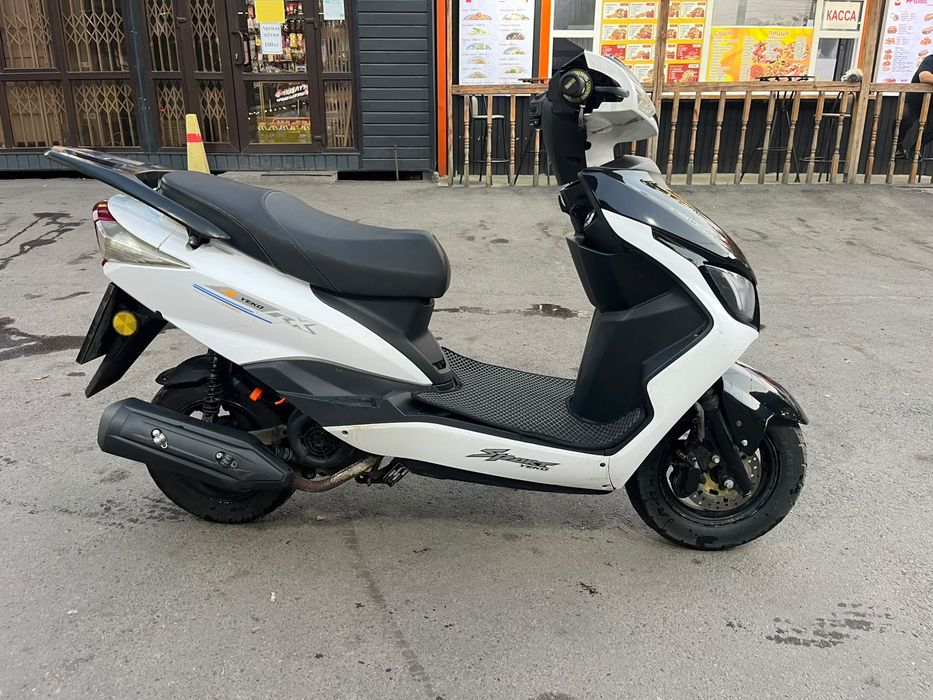 Мопед м8 180куб.