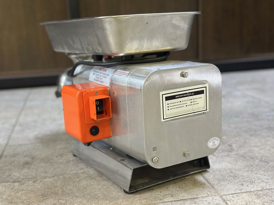 Мясорубка TW-22