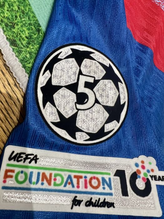 Футболна тениска Барселона за предстоящото ел класико - налична