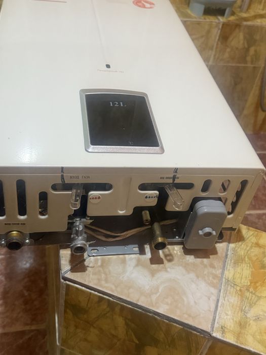 Продам газовою колонку