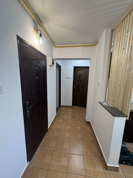 Inchiriez apartament 2 camere zona Bodea