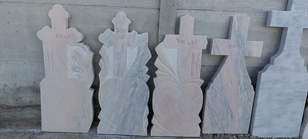 Cruci de marmură & cruci de granit !