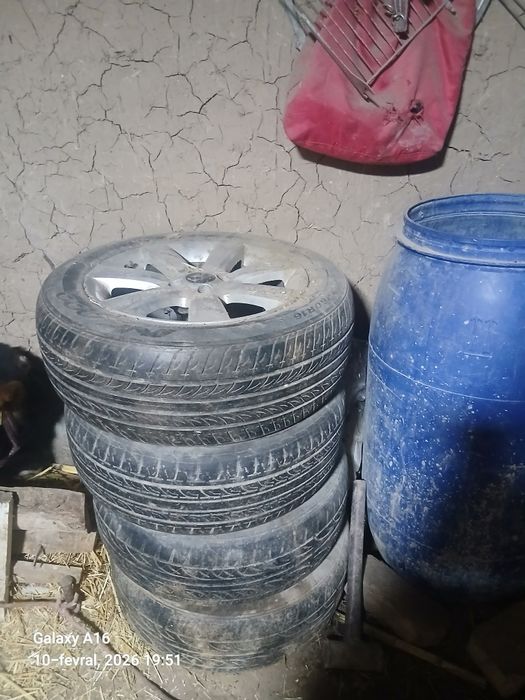 Epica eski pozitsiya sakadiaka 205/60 R16