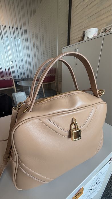 Vand geanta MUSETTE