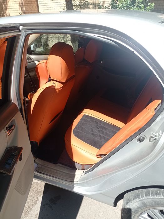 Toyota Corolla 2006 1.6 автомат