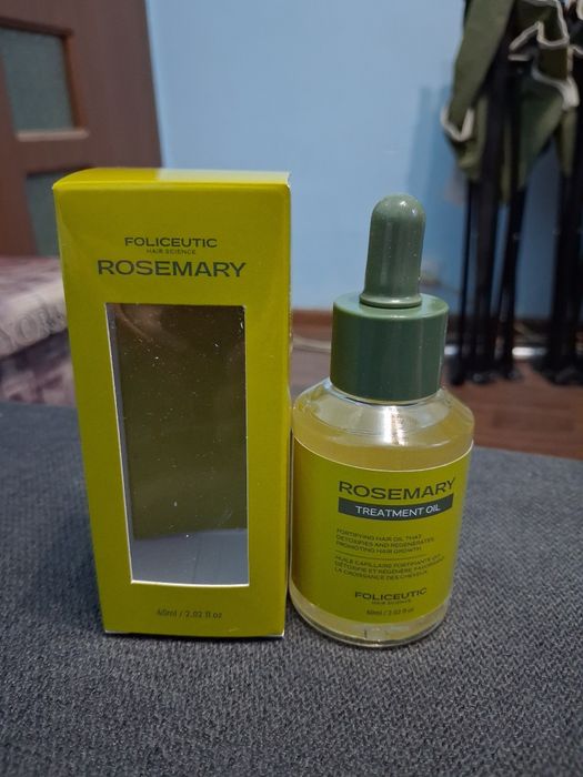 Ulei rosemary tratament pentru regenerarea parului