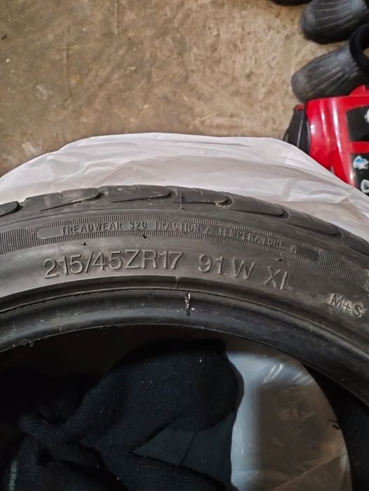 Продаются покрышки