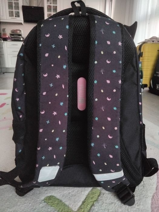 Ghiozdan si penar pt școală cu stitch